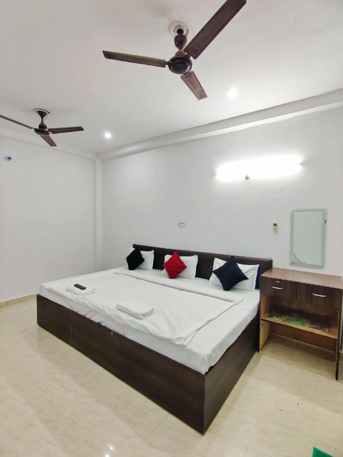 Kohinoor Guest House พาราณสี ภายนอก รูปภาพ