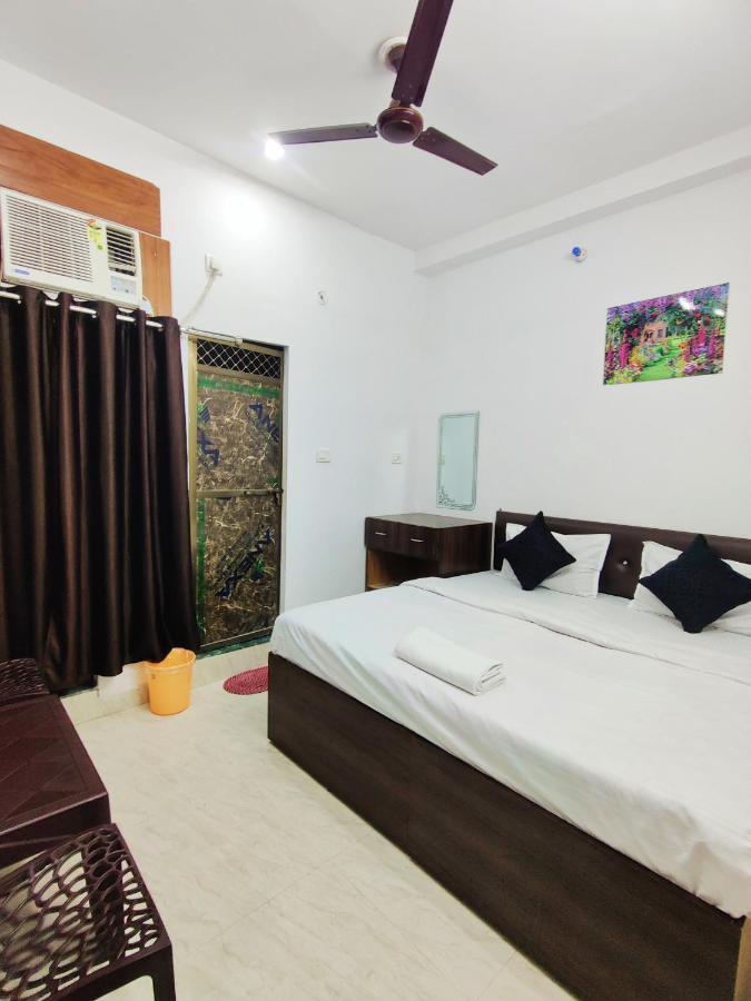 Kohinoor Guest House พาราณสี ภายนอก รูปภาพ